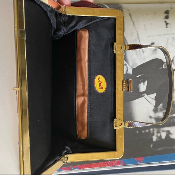 Ande Burgundy Leather Vintage Handbag - Picture 14 of 15